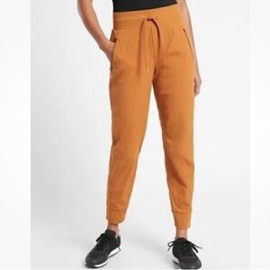 🔴Athleta Terkkie North Jogger Cattail Brown Size 6